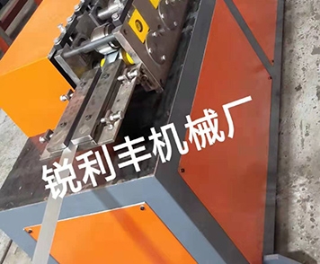 浙江普通C型钢机厂家